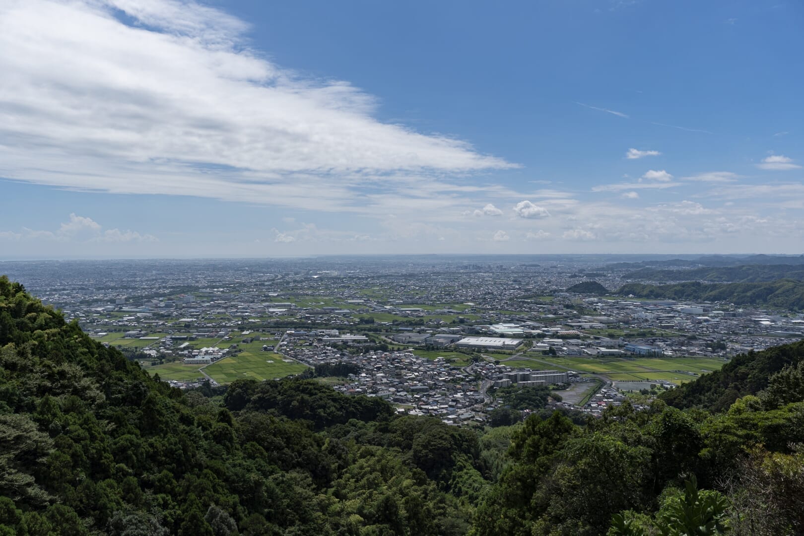 不用品処分、片付けのことなら中部リサイクルサービスにお任せください
